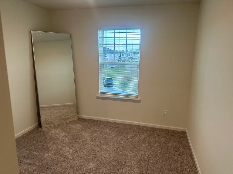 7660 Merchants Way — Photo 29