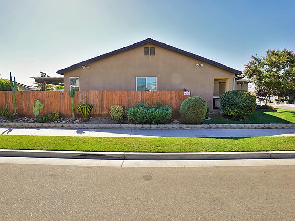 4th image of 3000 SE Sunnyside Court