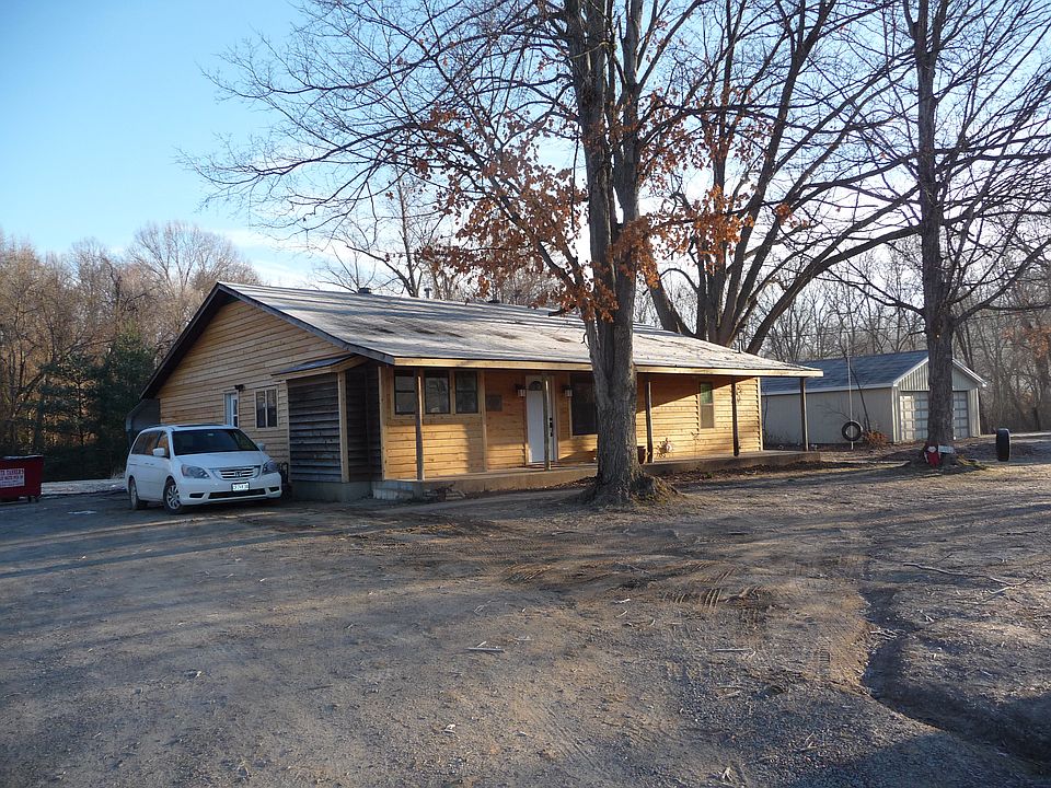 407 E Parker Ave, Chaffee, MO 63740 Zillow