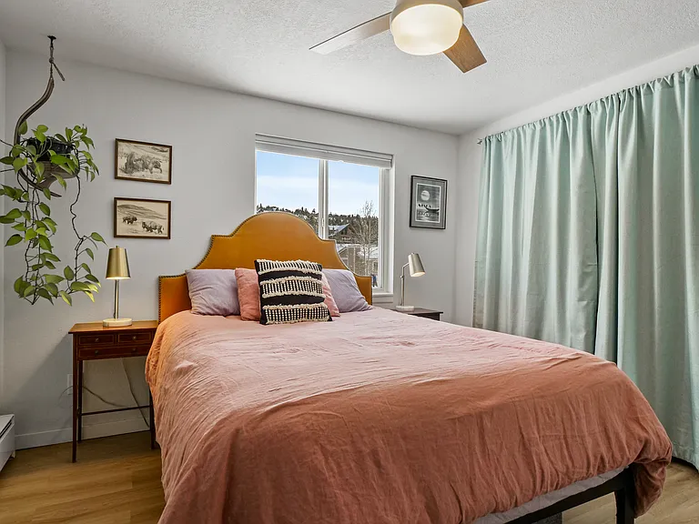 461 Cascade Cir — Photo 17