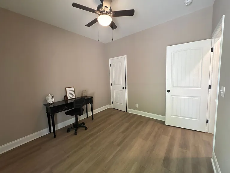 513 West End Circle — Photo 28