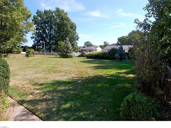3rd image of 2531 Jameston Dr