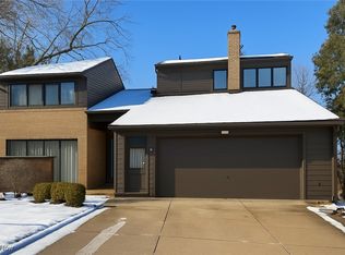 333 N Portage Path Unit 25, Akron, OH 44303