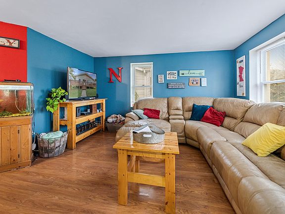 3rd image of 503 E Rushford Ave