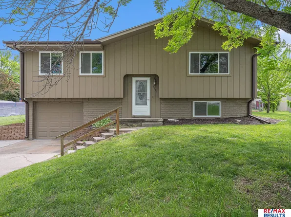 7901 Edgewood Blvd, La Vista, NE 68128