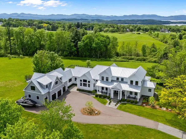 192 Governors Lane, Shelburne, VT 05482
