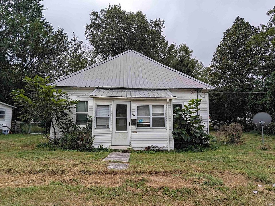 1st image of 617 W Oak St