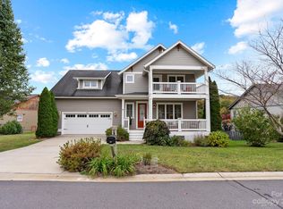 68 Craftsman View Dr, Asheville, NC 28804