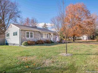 2 Orchard Pl, Tillson, NY 12486
