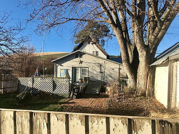 2nd image of 114 E Richmond Ave