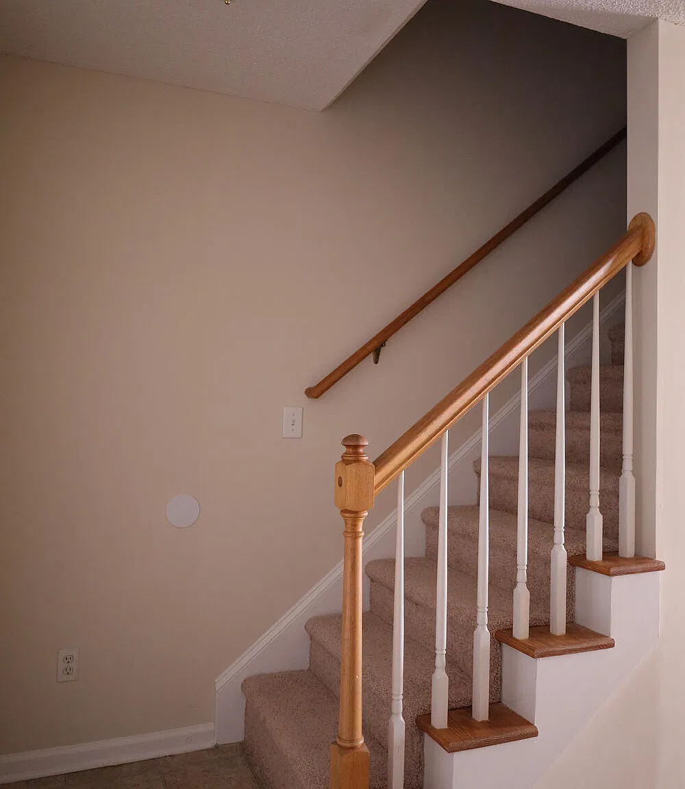 2 bed, 2.5 bath, $1,050 — Photo 2