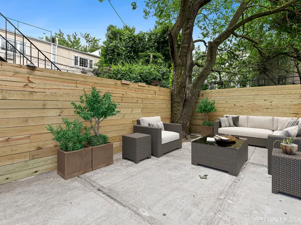 162 Cornelia Street 1 image 3 of 11