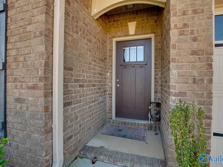 7206 Lathan Dr SE — Photo 4