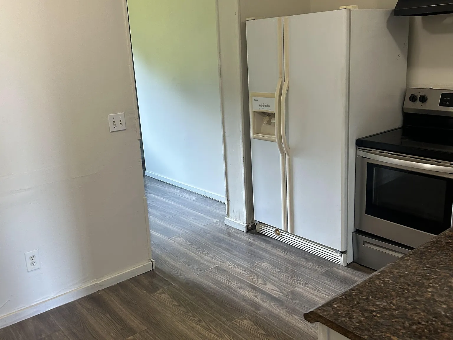 4104 Main Street - 1 — Photo 3