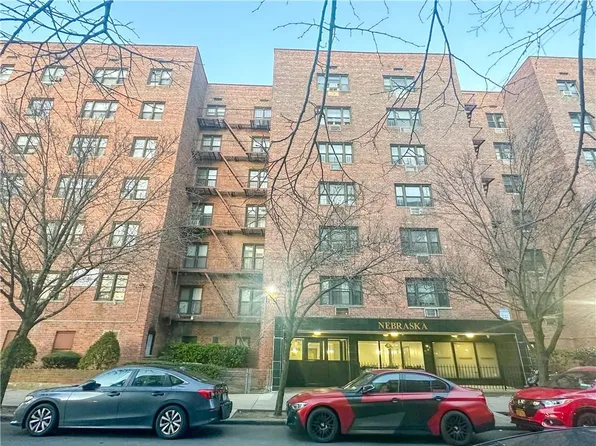 55-25 98th Pl APT 5A, Queens, NY 11368