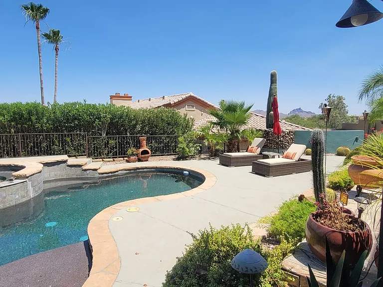 16055 N Overlook Ct — Photo 35