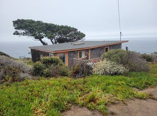 1420 Navarro Bluff Rd, Albion, CA 95410