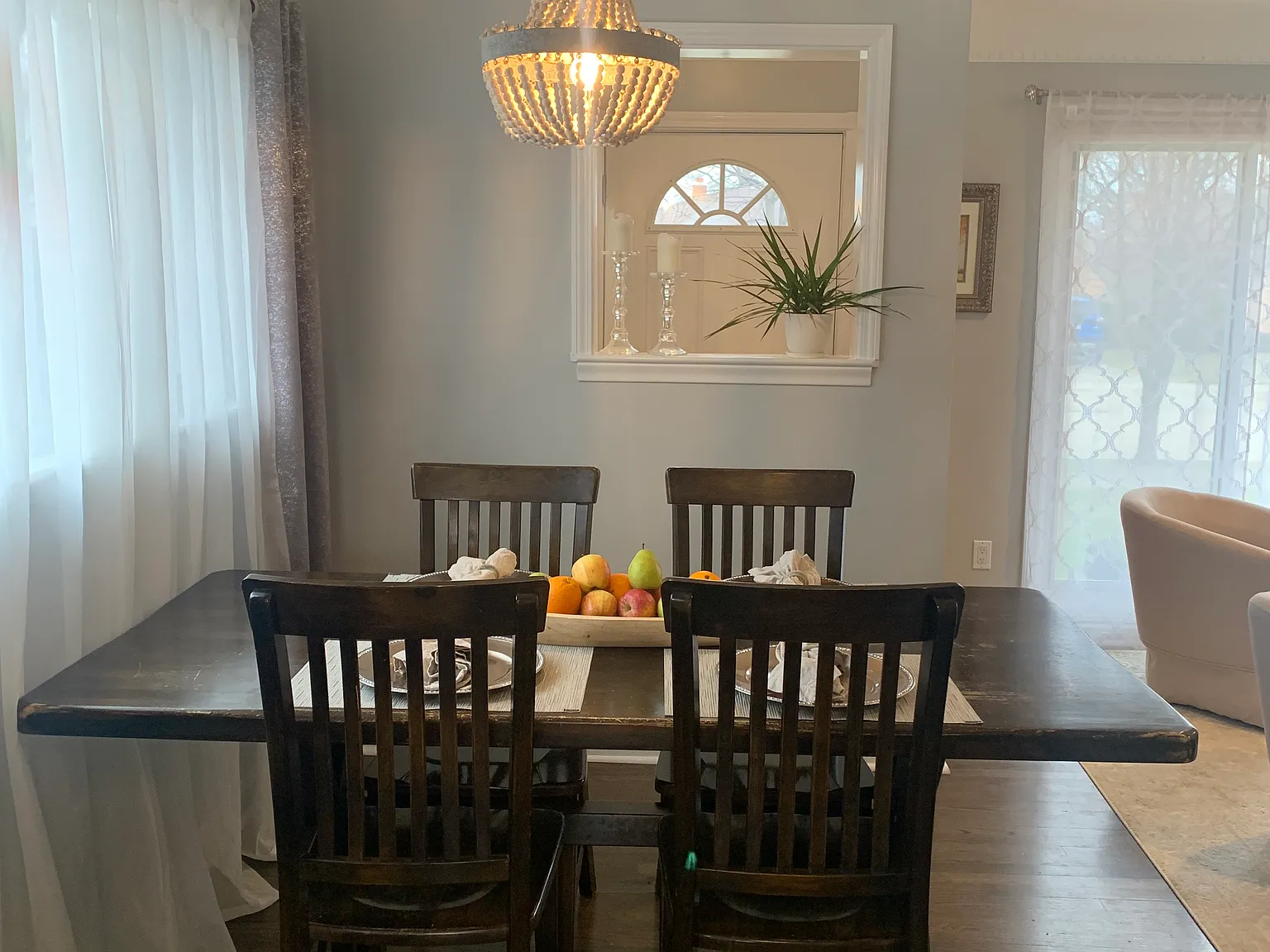 3 bed, 1040 sqft, $3,500 — Photo 4