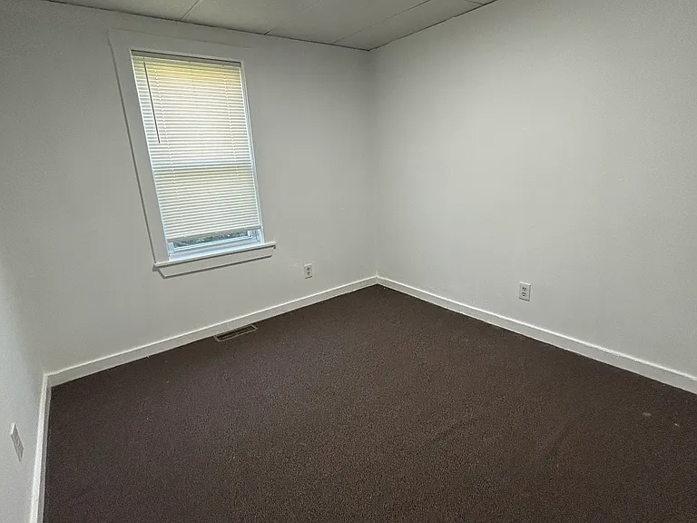 18 Adams St #1 — Photo 6