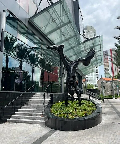 1451 Brickell Ave #1504 — Photo 3