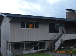 665 SW Tichenor St #1, Clatskanie, OR 97016