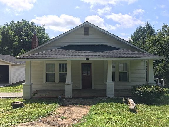 3rd image of 133 Broad St
