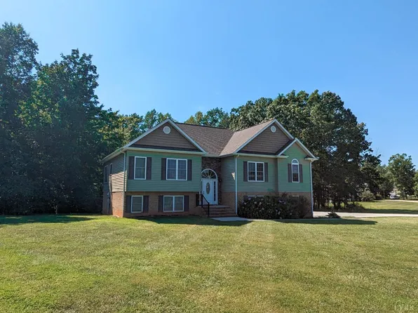 125 Sunset Ridge Dr, Concord, VA 24538