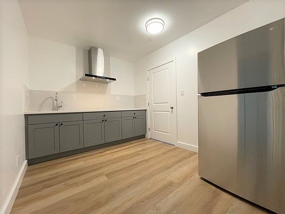 2nd image of 30 Fernwood Ave