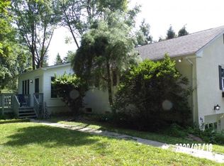 42 Lincoln Laurel Rd, Blairstown, NJ 07825