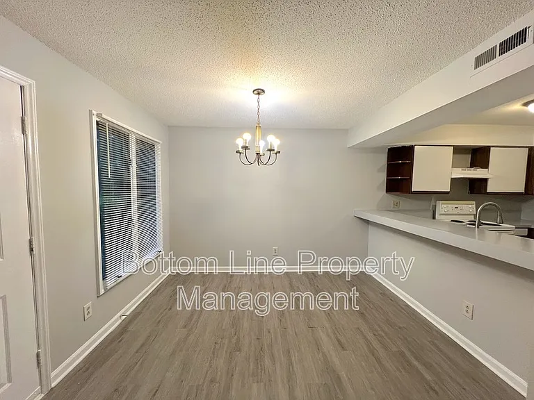 1840 J Julian Ln #A — Photo 3