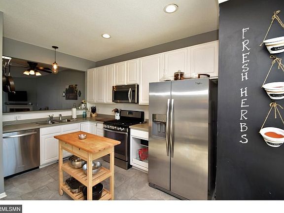 3rd image of 7009 Riverdale Dr NW