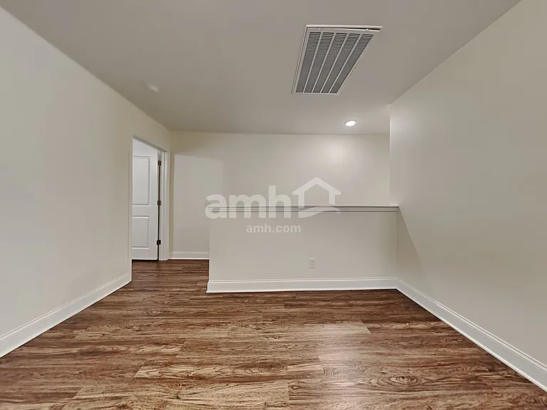 408 Ronter Ct — Photo 9