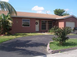 11540 NW 35th St, Sunrise, FL 33323