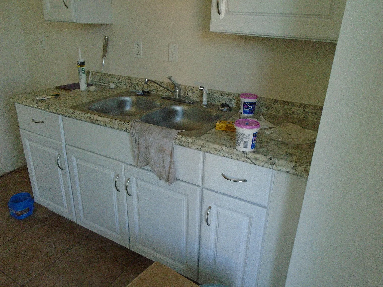 2 bed, 840 sqft, $1,050 — Photo 3