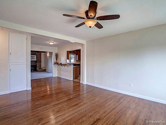 4th image of 610 Jefferson Ave