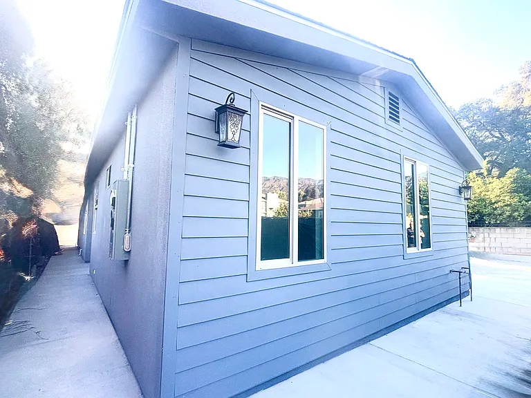 216 Poppy Ave #2 — Photo 2