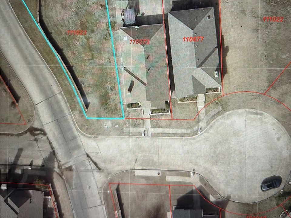 2nd image of 4205 Primrose Ln