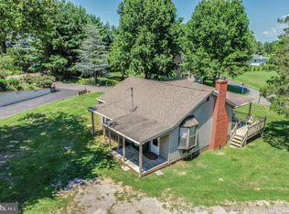 28 Circle Dr, Earleville, MD 21919