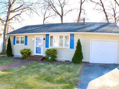 609 Beach Avenue, Beachwood, NJ, 08722