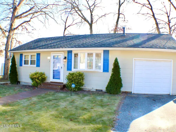 609 Beach Avenue, Beachwood, NJ 08722