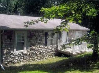 9820 Busenburg Rd, Howard, OH 43028