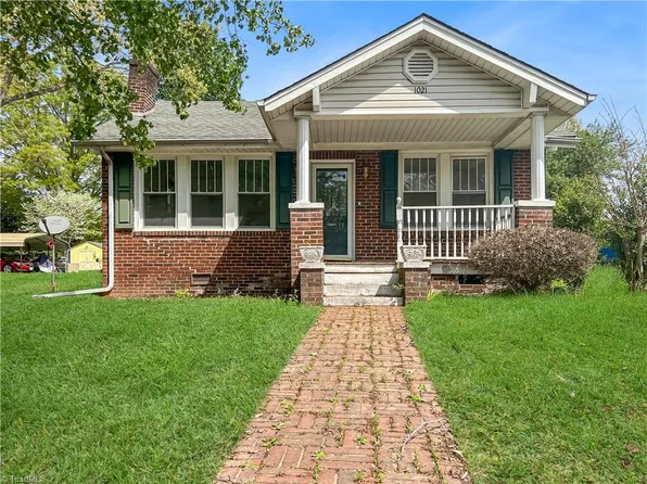 1021 Washington St, Eden, NC 27288