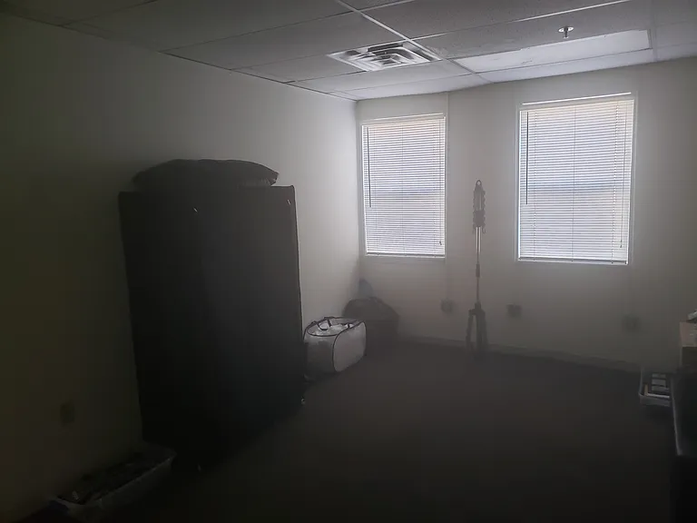 255 Schuyler Ave #109C — Photo 2