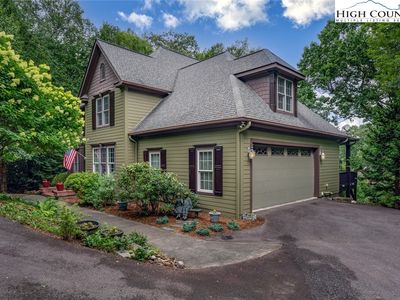 170 Wonderland Woods Drive, Blowing Rock, NC, 28605