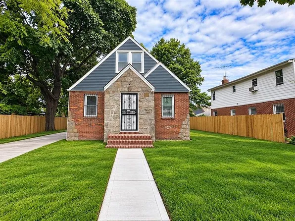 11730 231st St, Cambria Heights, NY 11411