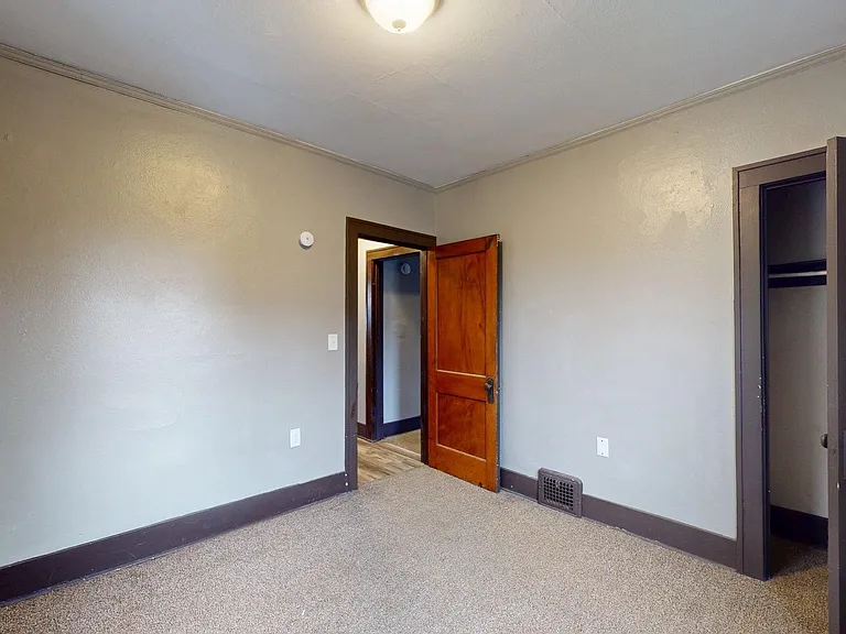 236 Watson St — Photo 20