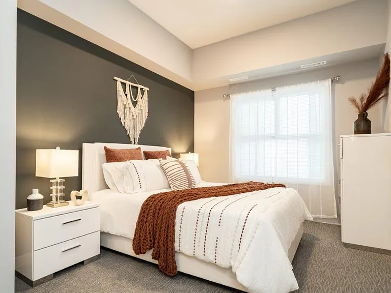 425 Ballantrae Dr — Photo 39