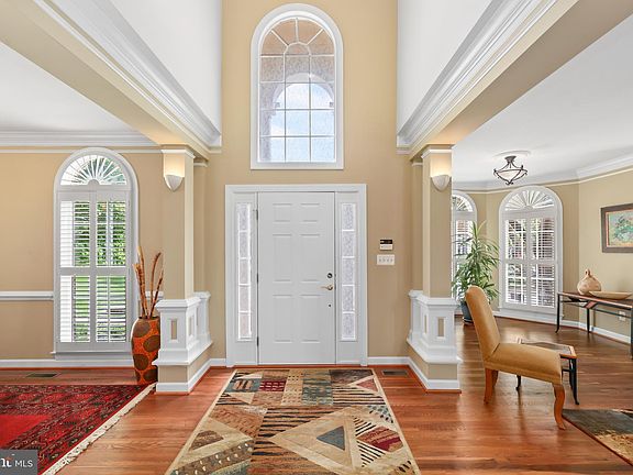 4th image of 10097 McCarty Crest Ct