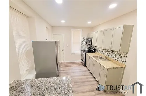 2538 N Gratz St Photo 1