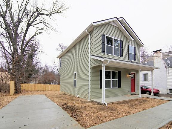 3rd image of 1310 Cedar Ave